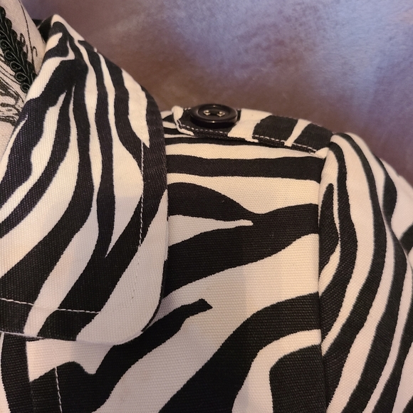 Jacket - Picture 3 of 5